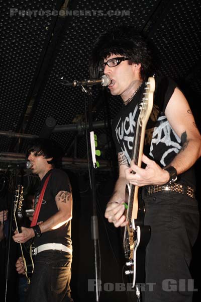UNCOMMONMENFROMMARS - 2006-06-06 - PARIS - Batofar - 